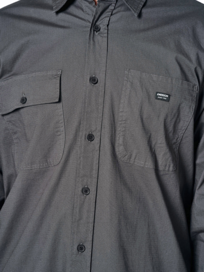 STRETCH BUTTON DOWN SHIRT WITH POCKETS