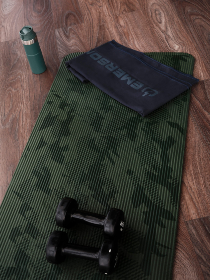 EMERSON LOGO MICROFIBRE TRAVEL TOWEL