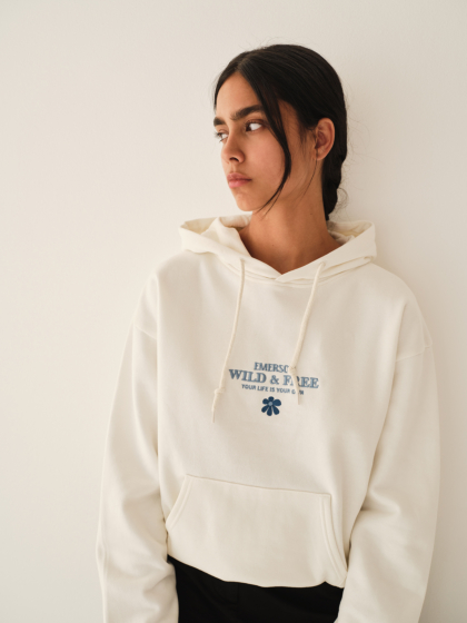 EMERSON WOMEN’S CROPPED PULLOVER HOODIE