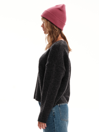 EMERSON WOMEN’S BASIC KNIT SWEATER