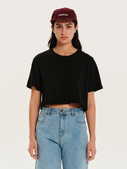 EMERSON SOLID WOMEN’S SHORT SLEEVE CROP T-SHIRT