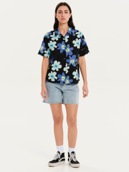 EMERSON WOMEN’S PRINTED SHORT SLEEVE SHIRTS