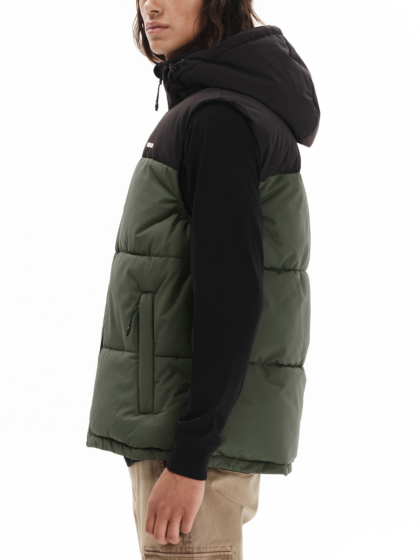 EMERSON MEN’S PUFFER VEST WITH DETACHABLE HOOD