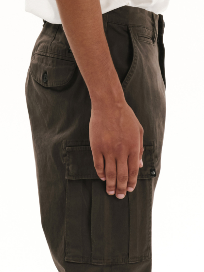 EMERSON MEN’S CUFFED CARGO PANTS