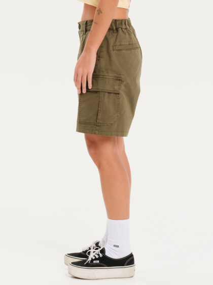 EMERSON WOMEN’S HALF-ELASTICATED CARGO SHORTS